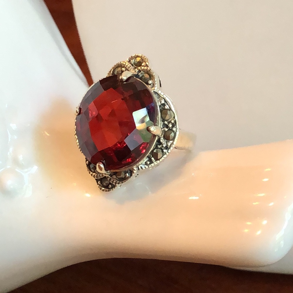 925 Silver And Garnet/Ruby Stone Ring. Unsure If … - image 4